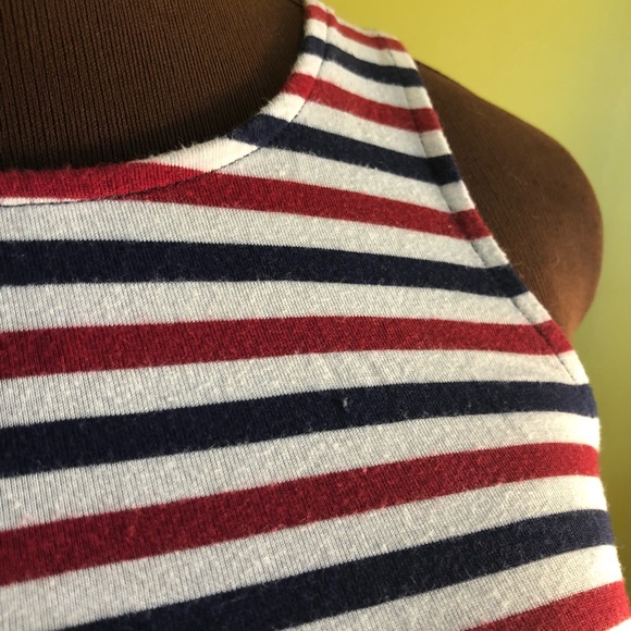 Tank - Picture 4 of 6